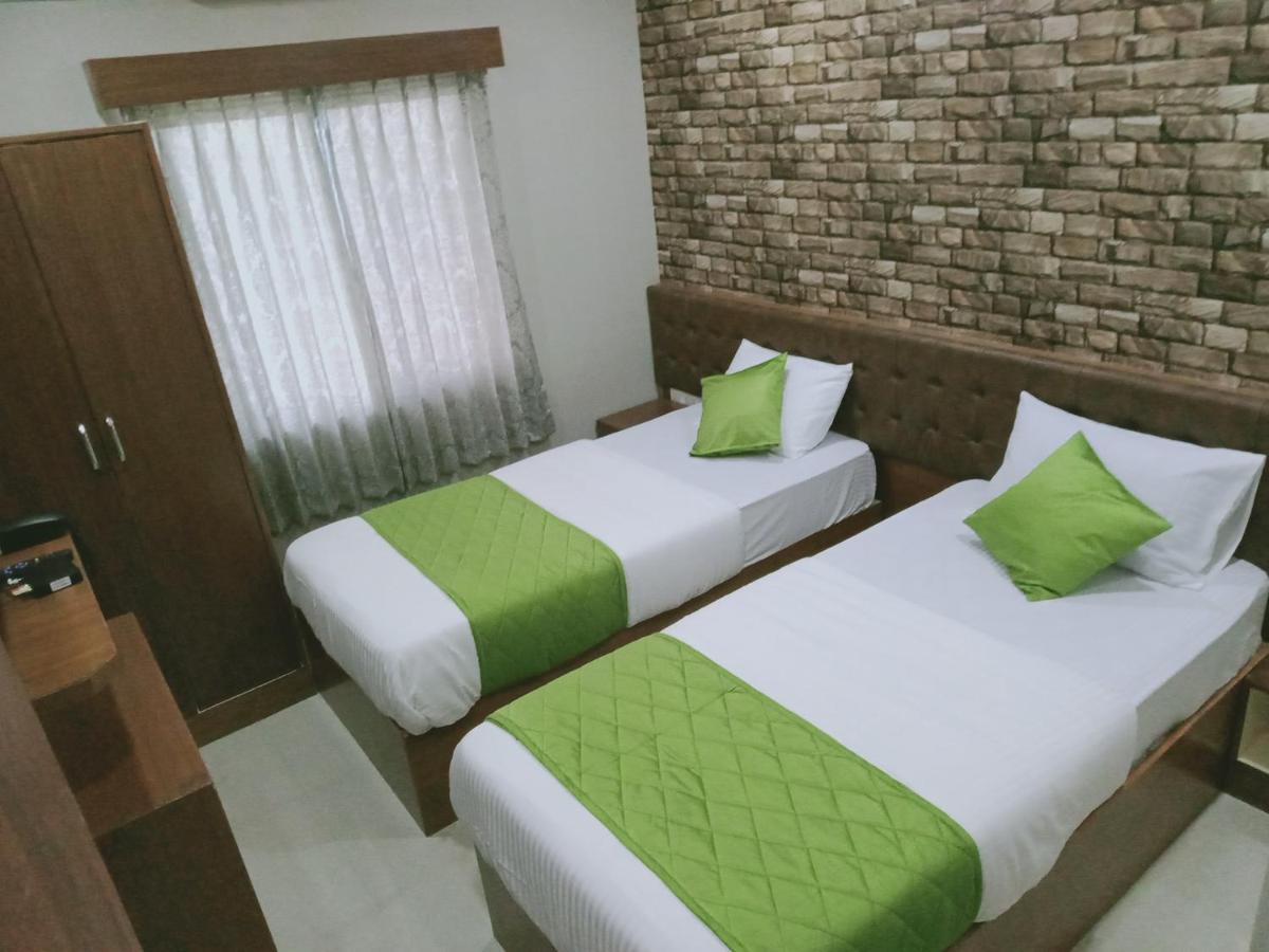 Olivia Inn And Suites Bengalúr Exteriér fotografie